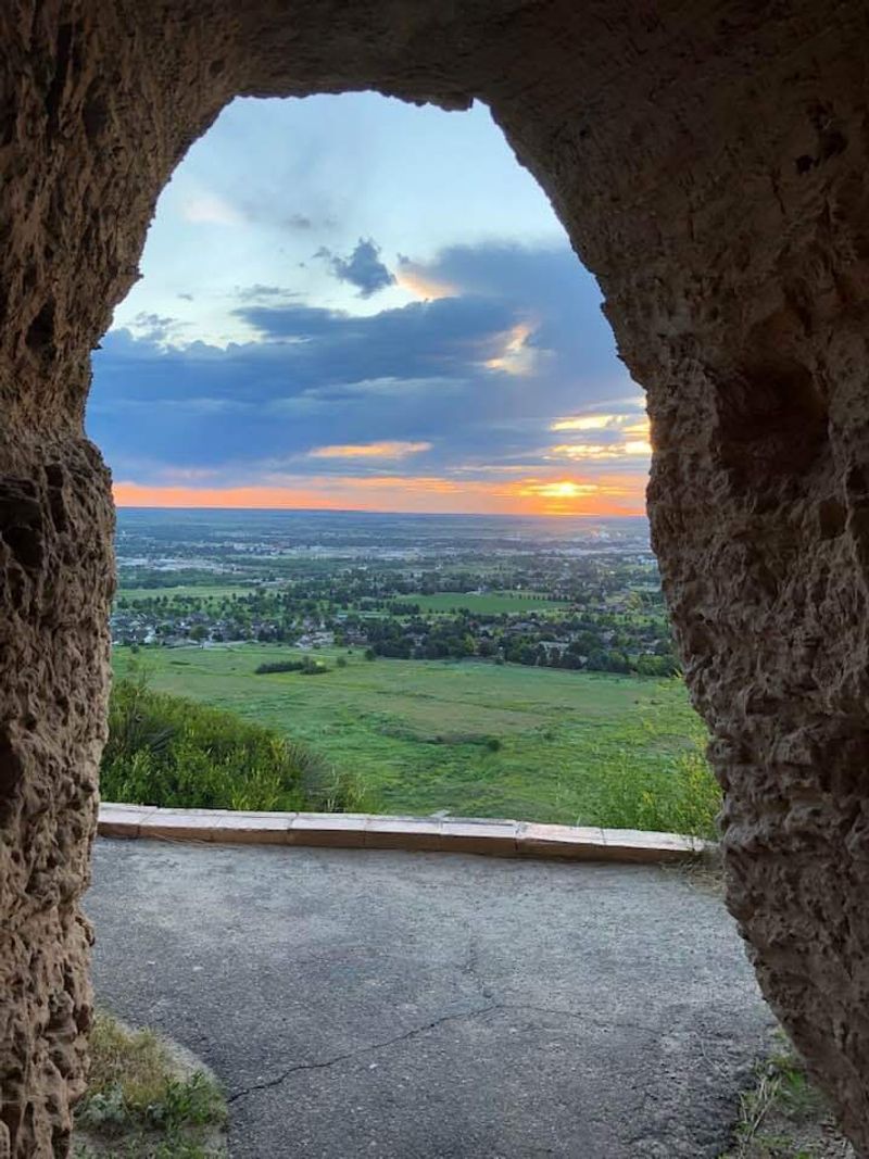Summit Road Offers Panoramic Views