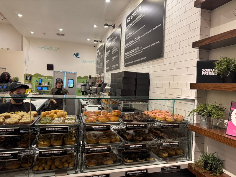 Donut Friend - Los Angeles