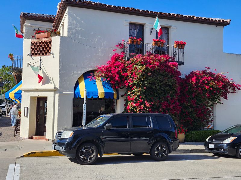 Little Napoli - Carmel-by-the-Sea