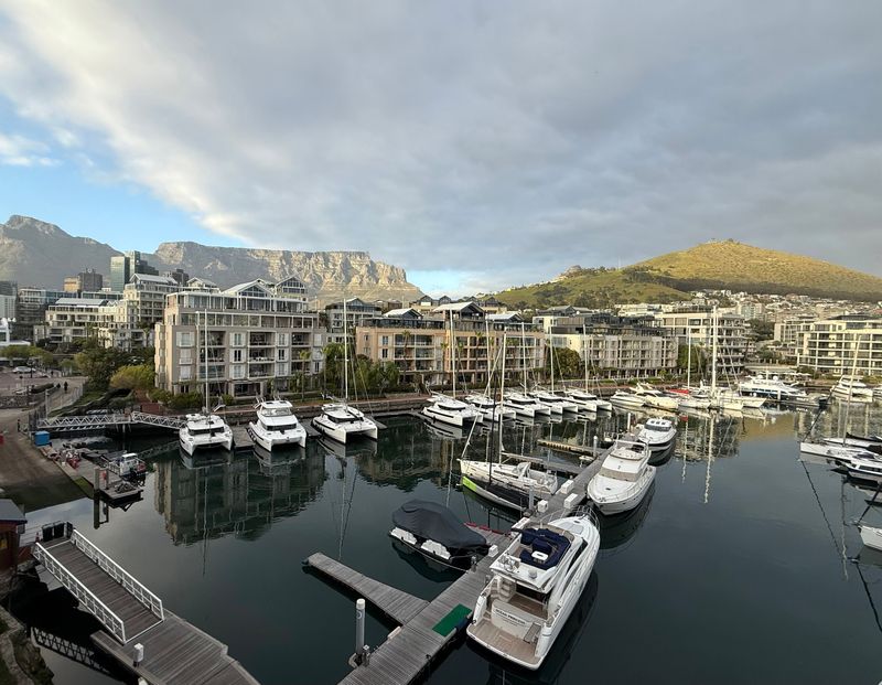 Cape Town, South Africa — Natural Wonders & Urban Soul