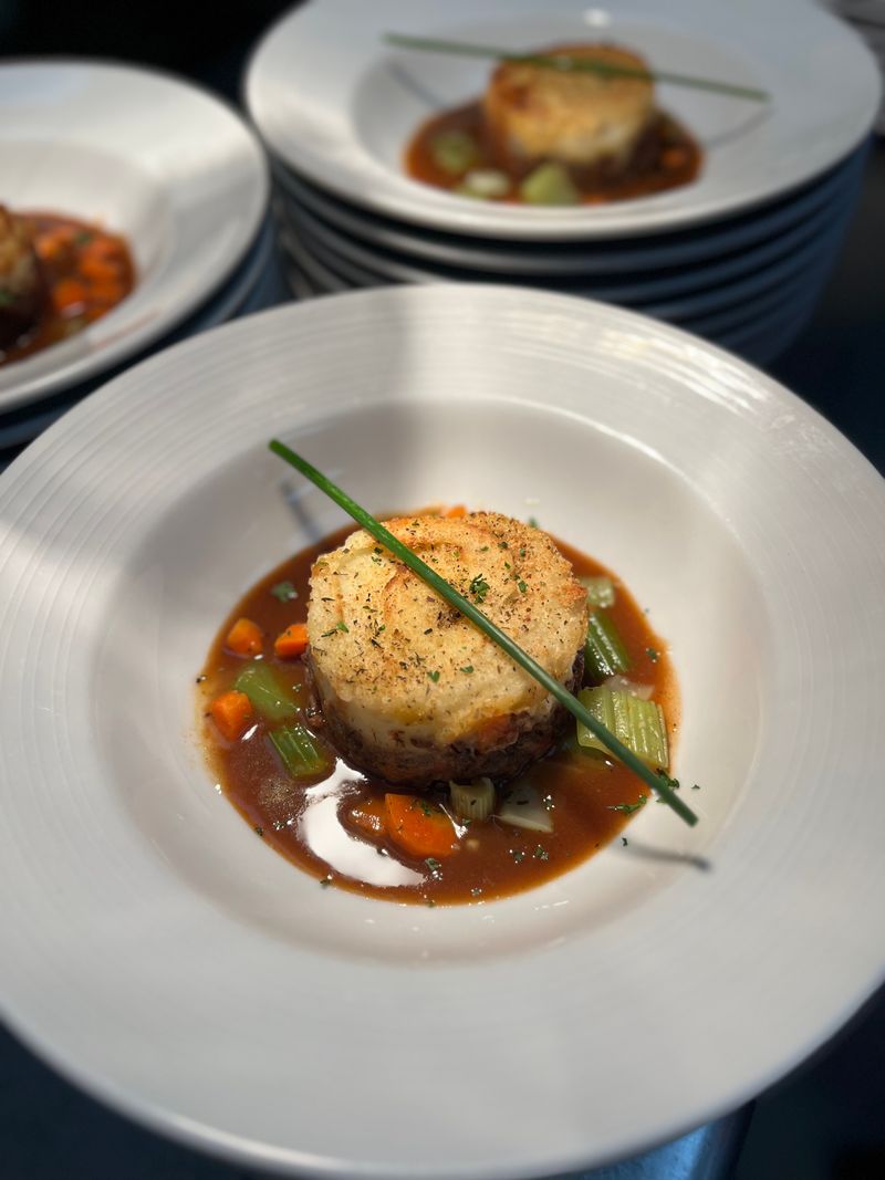 Coq au Vin Worth Lingering Over