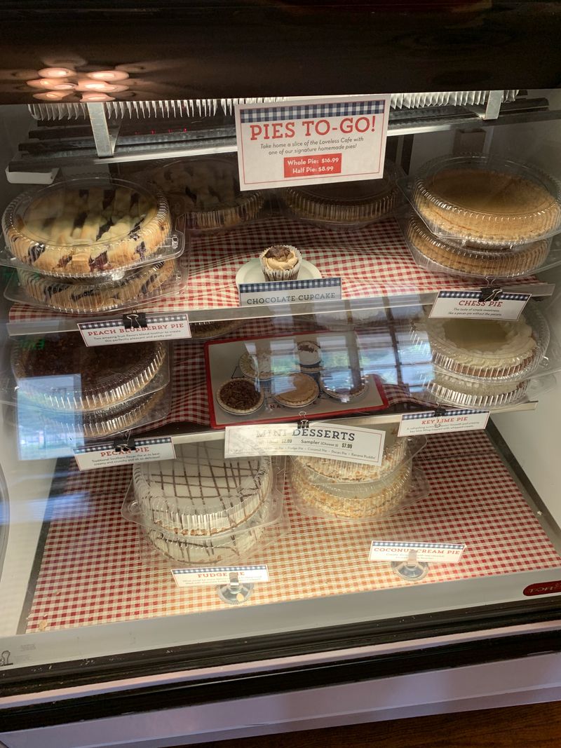 Pecan Pie and Banana Pudding