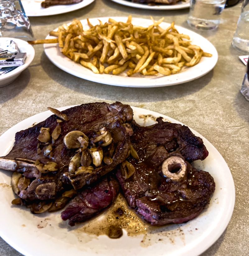 Lamb Shoulder That Defines Comfort