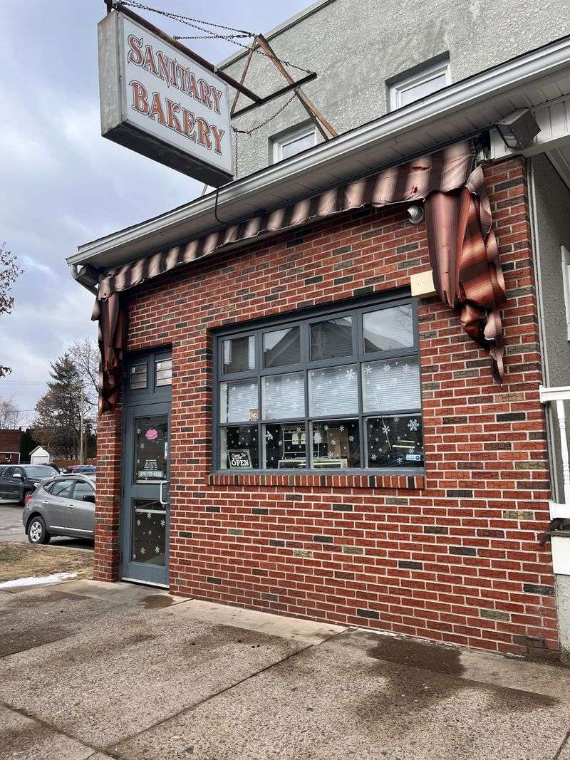 Sanitary Bakery (Nanticoke)