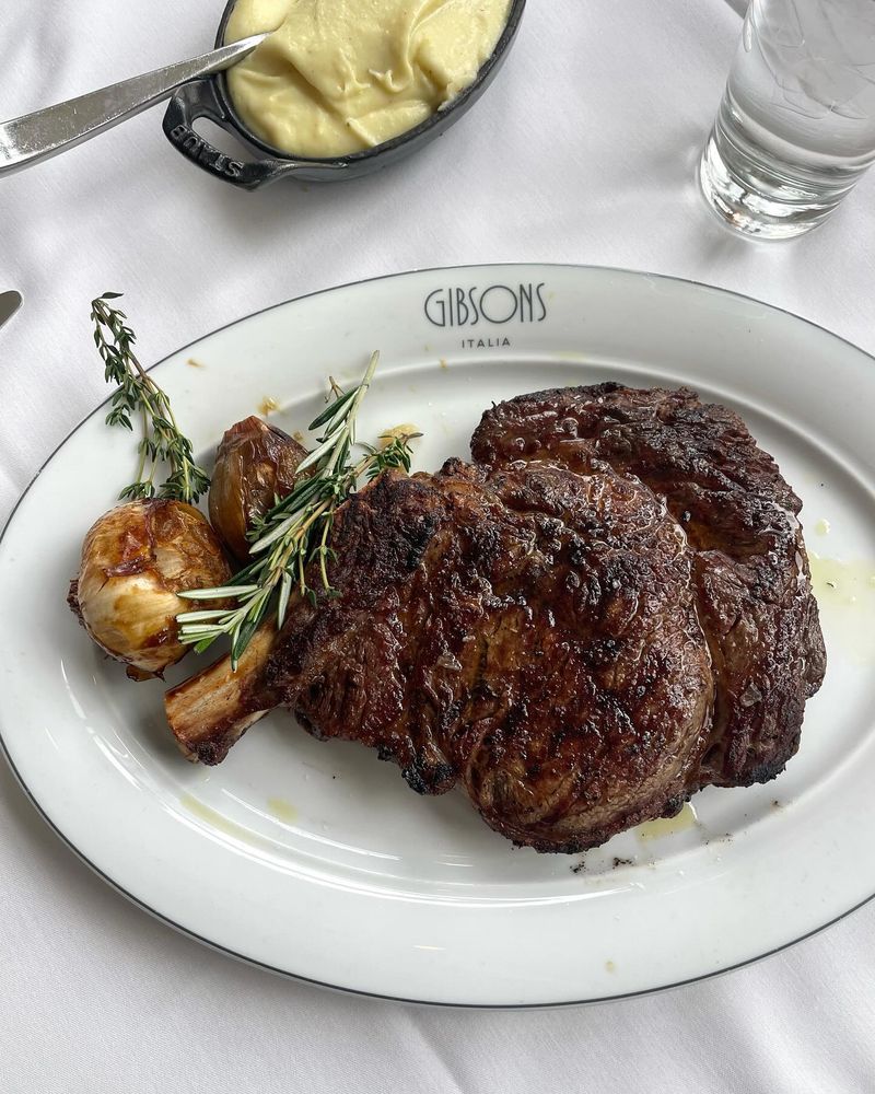 Gibsons Italia (West Loop / riverfront)