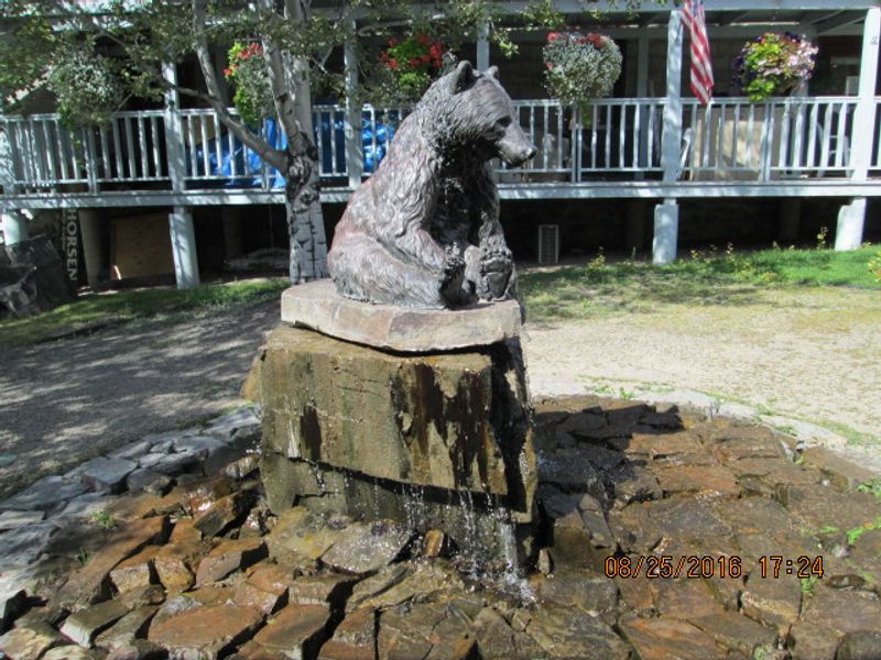 Discover Local Art and Galleries