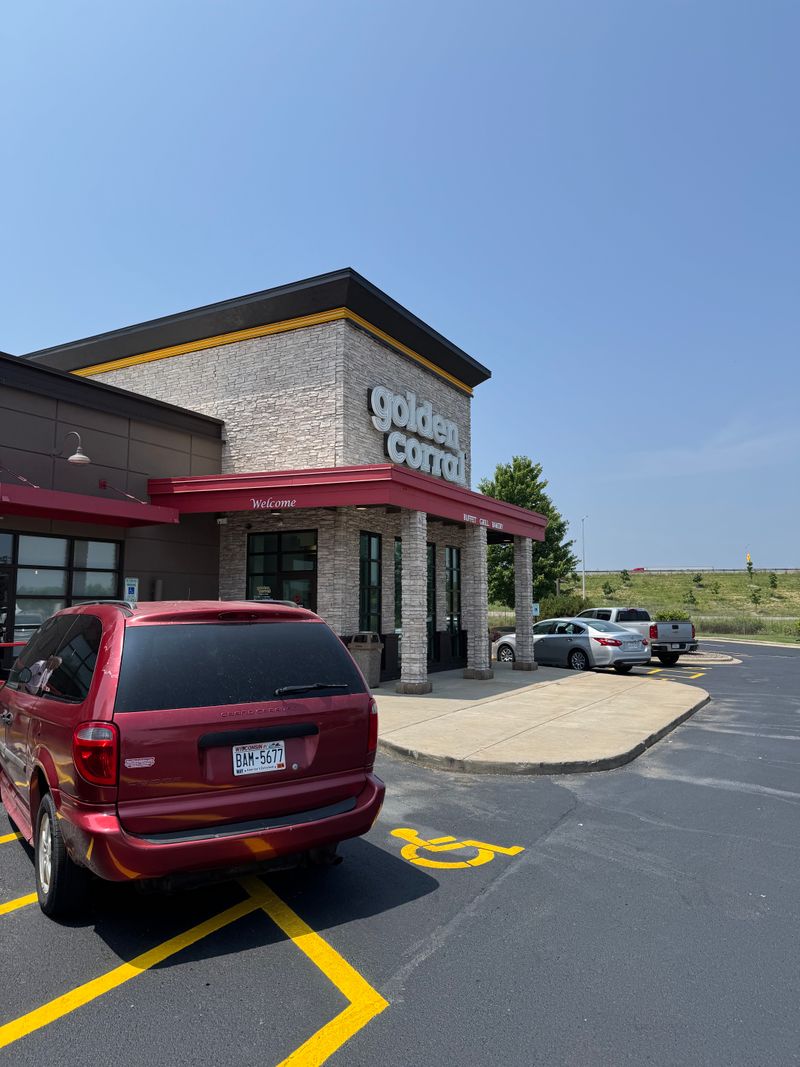 Golden Corral Buffet & Grill — Janesville, WI