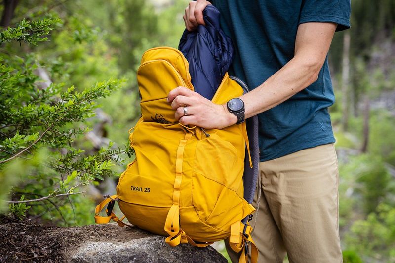 REI Co-op Trail 25 (25L)