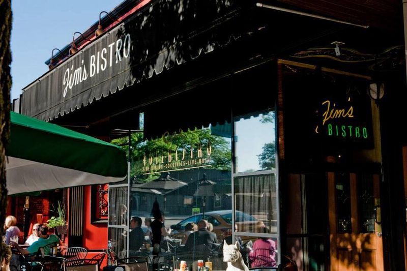 Jim's Bistro (Peoria Heights)