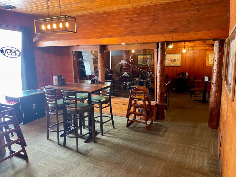 Baked Halibut With Garlic Crust