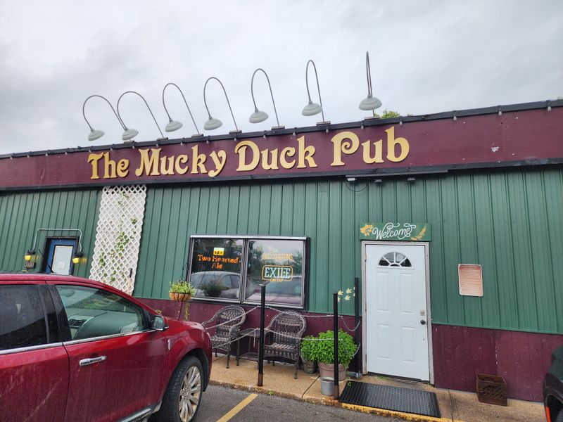 The Mucky Duck Pub – Ames