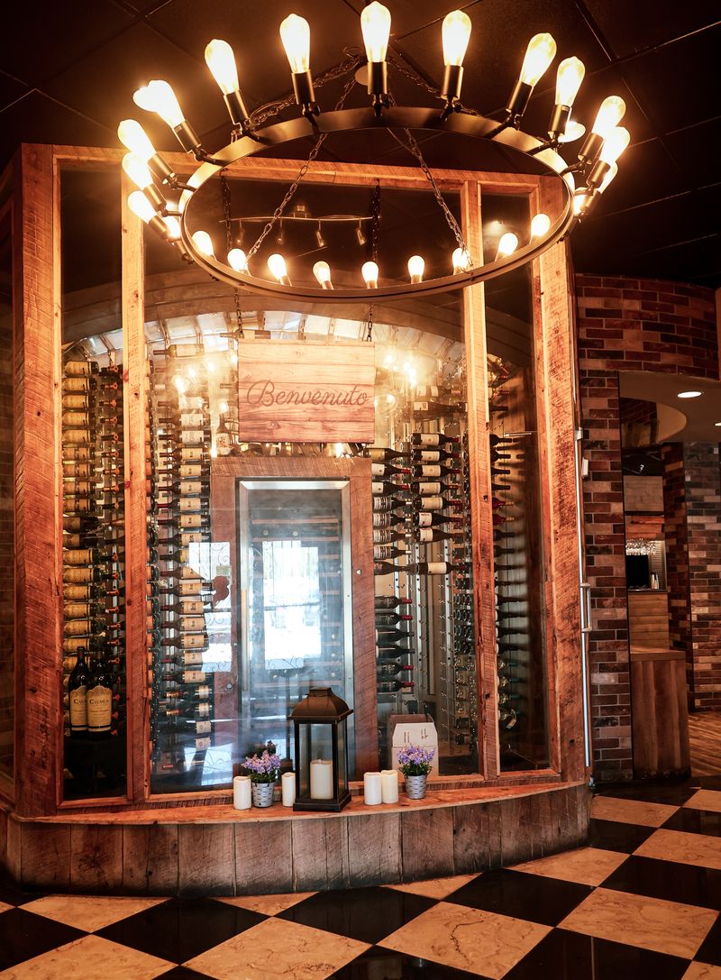 Hill Italian Restaurant – Springfield All-You-Can-Eat Italian