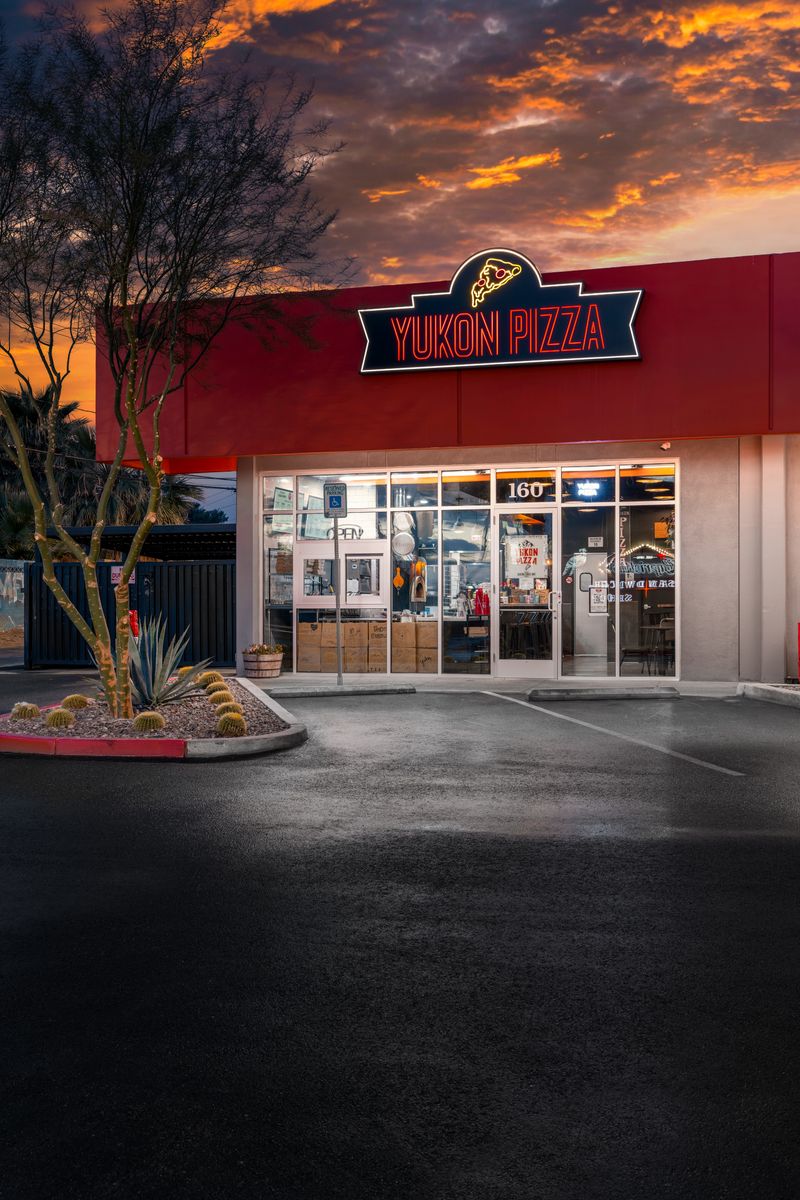 Yukon Pizza (Huntridge) - wood-fired sourdough pies near downtown