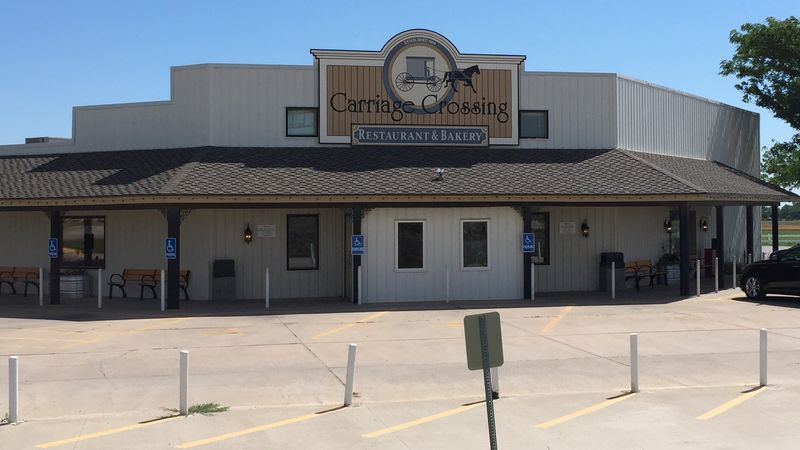 Carriage Crossing Restaurant & Bakery (Yoder)