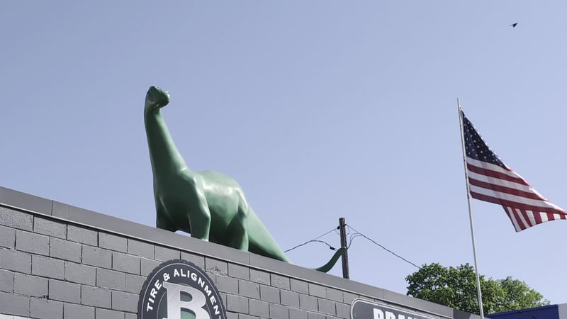 Time capsule theme attractions