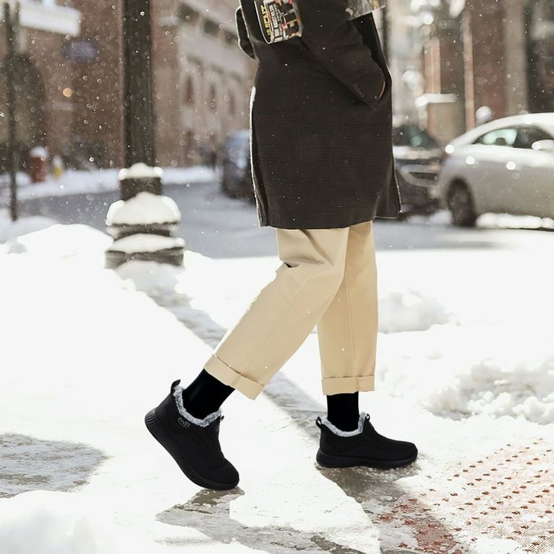 SHIBEVER Women’s Winter Snow Booties