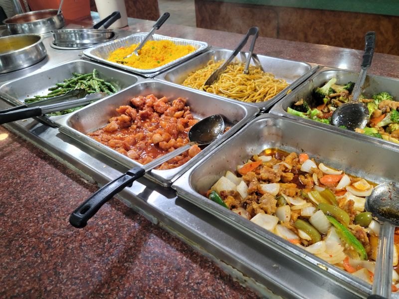 Lucky Buffet — Independence, IA