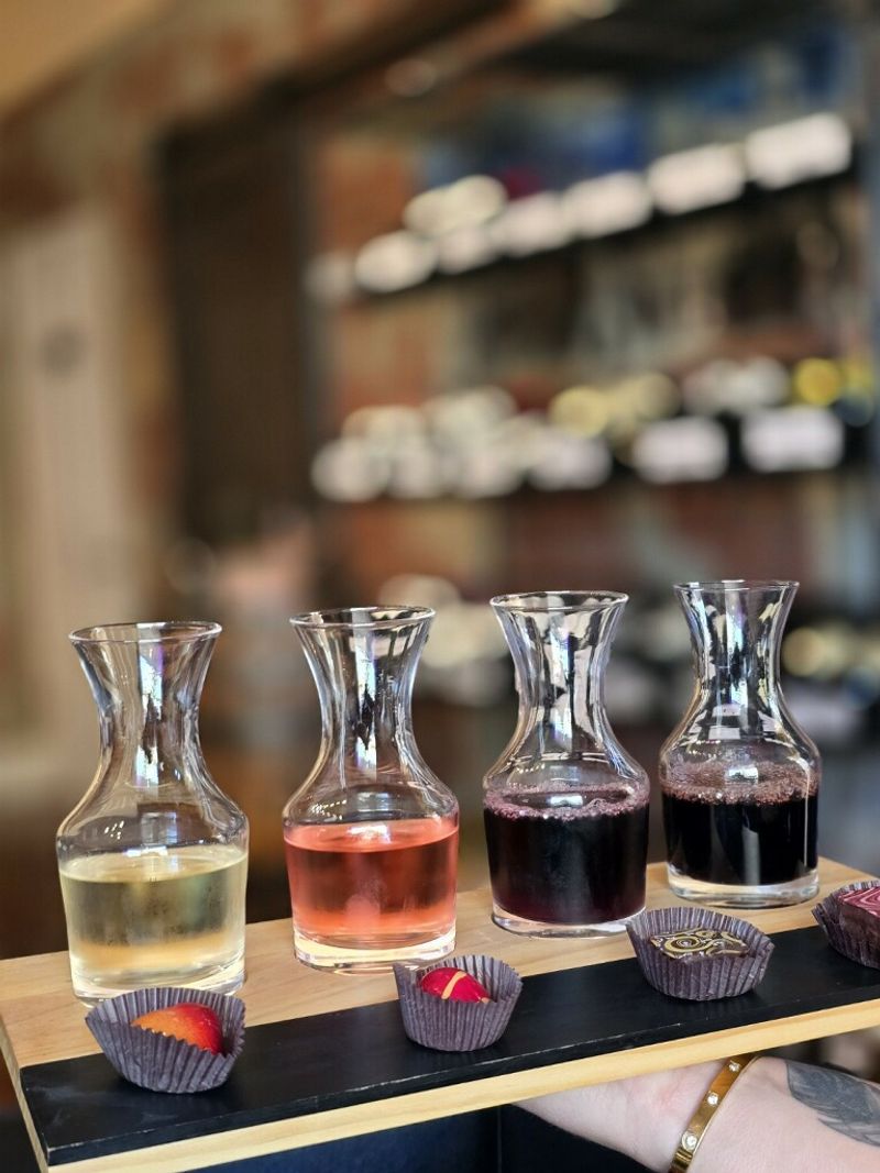 Wine And Cigar Pairing Moments