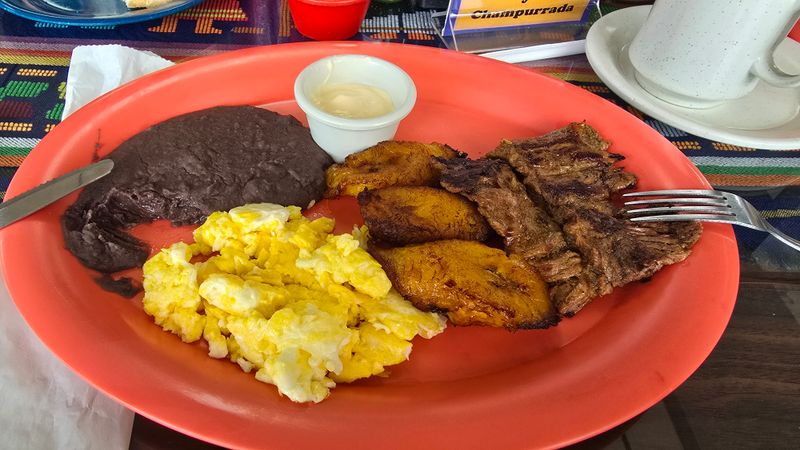 Breakfast Plates That Stick With You