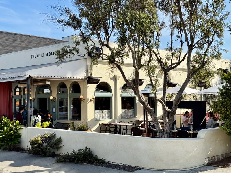 Why Locals Keep Talking