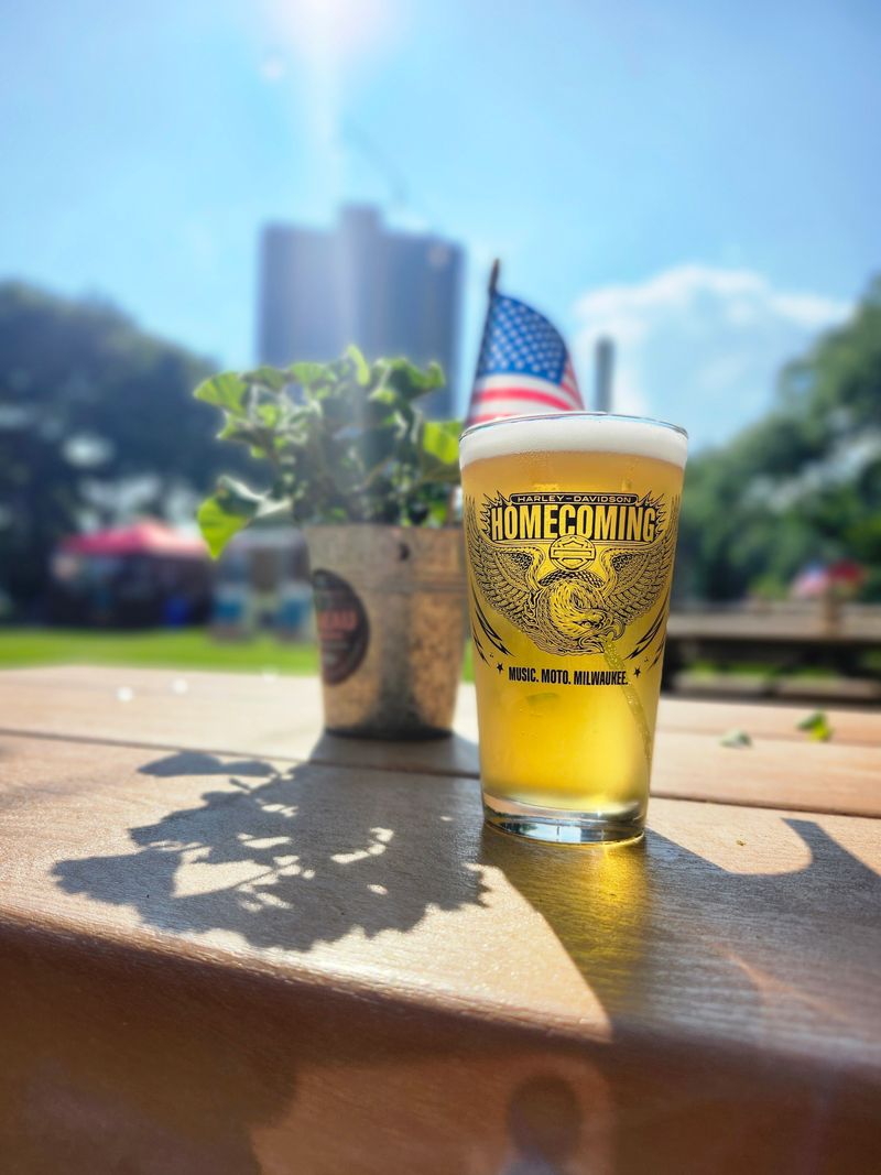 Juneau Beer Garden (Juneau Park)