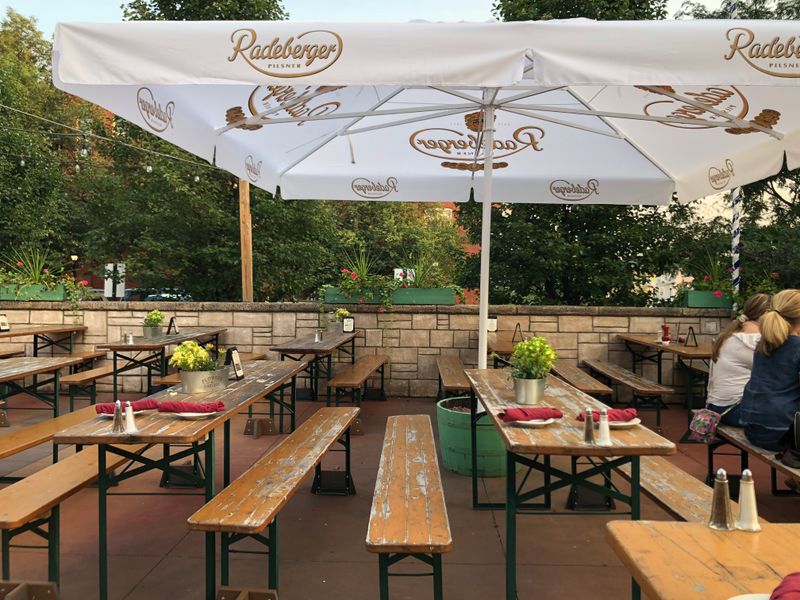 The Beer Garden Vibe