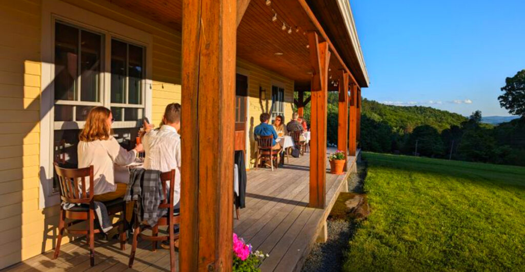 Inside the Vermont Barn Serving Farm-to-Table Meals Worth the Drive