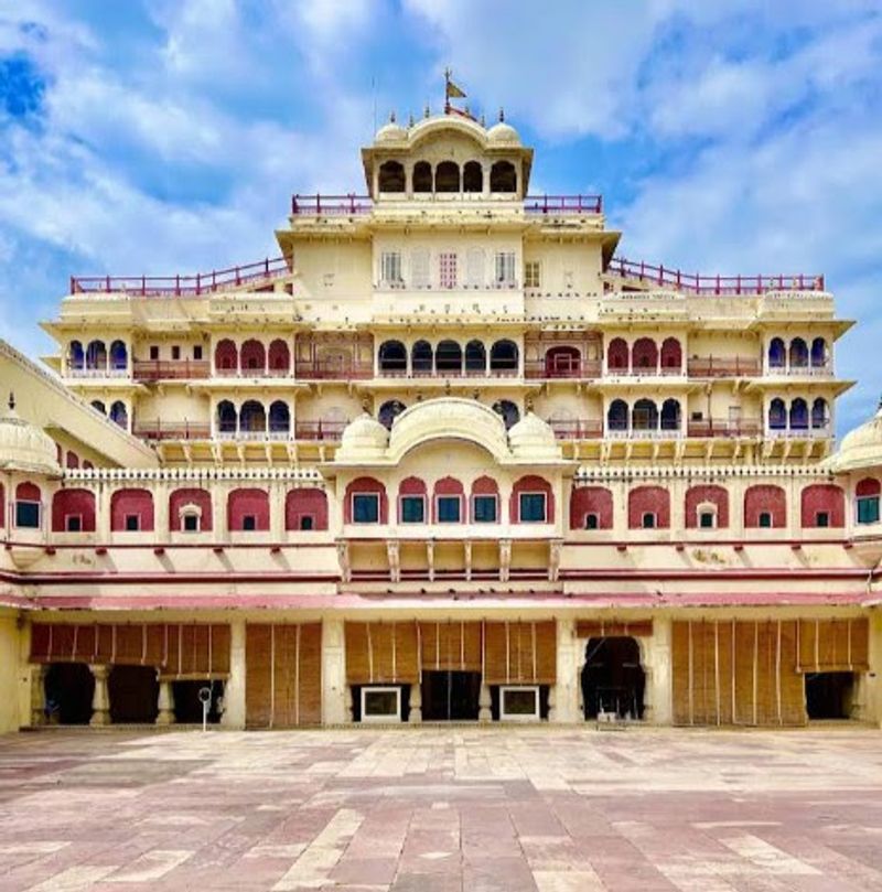 Jaipur, India — Color, Heritage & Royal Splendor