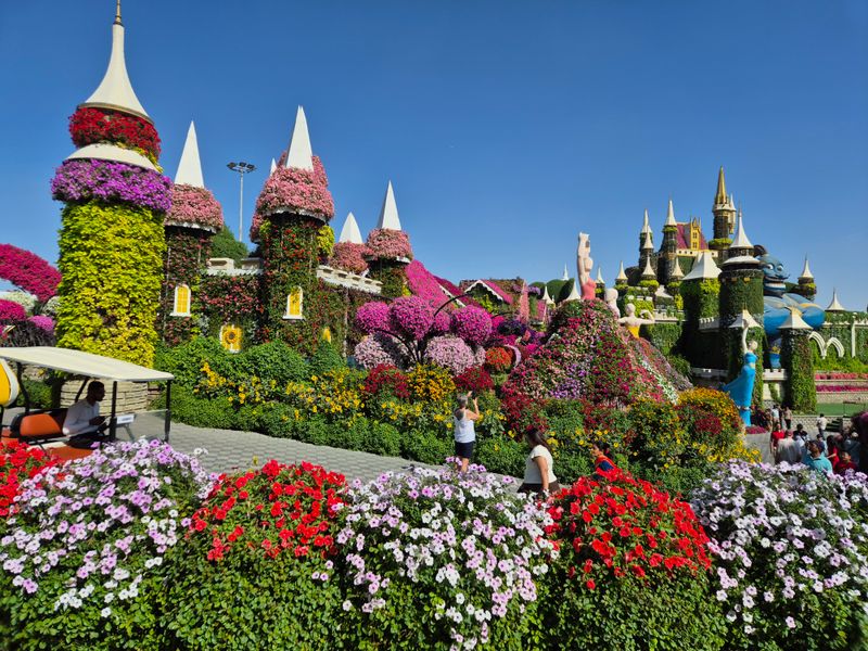 The place is built for photos without feeling like you're stuck in one photo spot