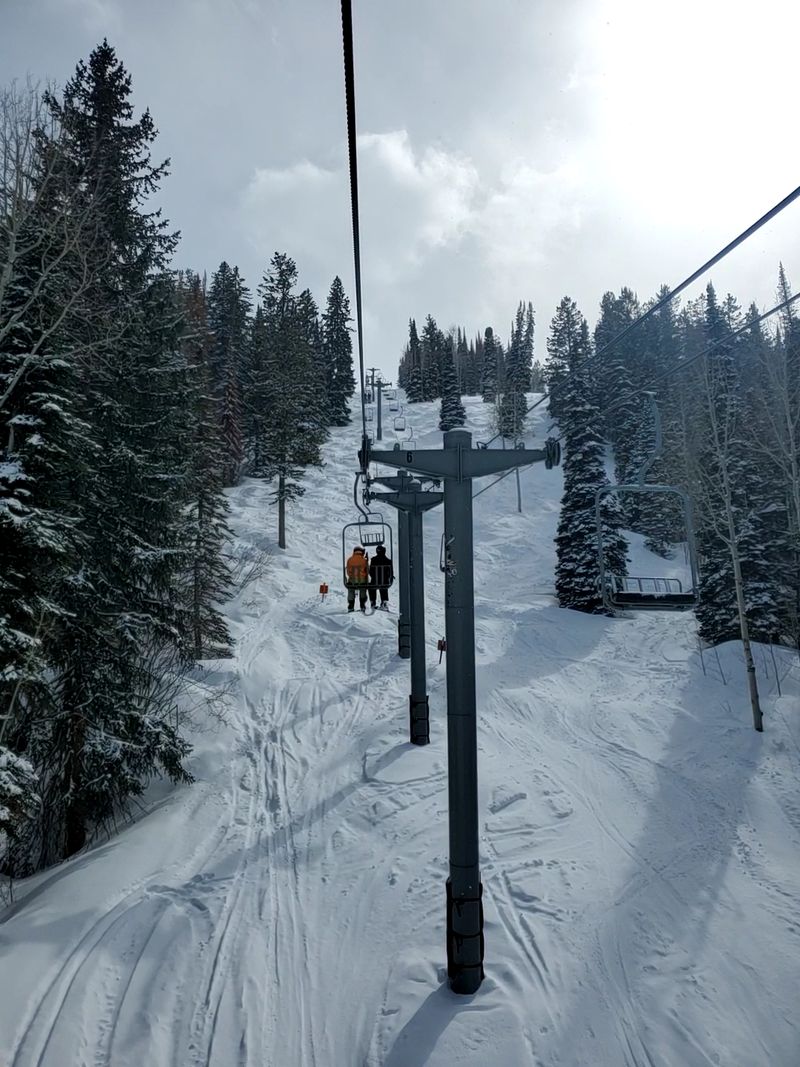 The Flat Top Flyer is the high-speed lift that keeps your day moving