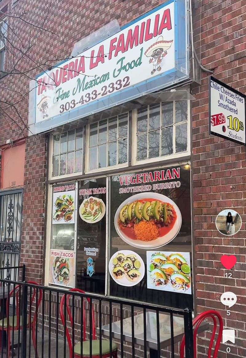 Taqueria La Familia (Denver)