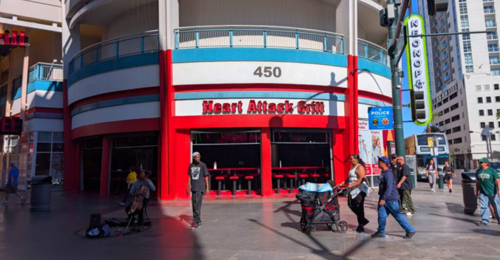 Las Vegas’ Most Controversial Restaurant Is Still Serving Its Famous Burgers