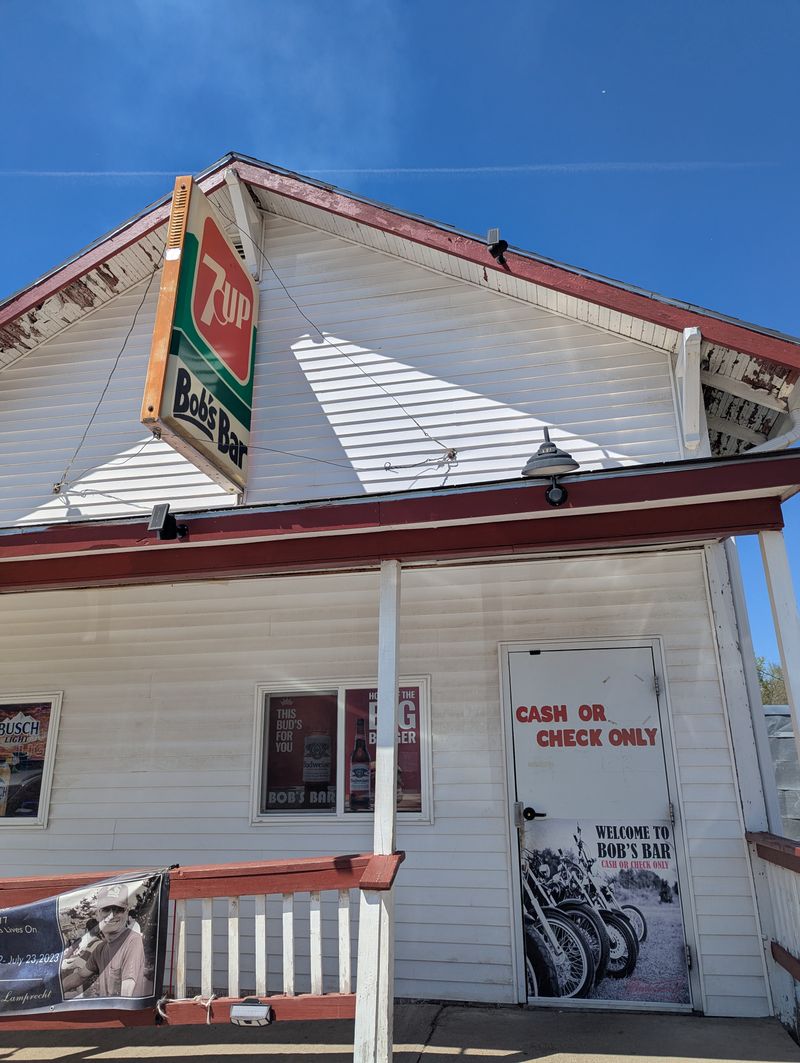 Bob’s Bar - Martinsburg, SD