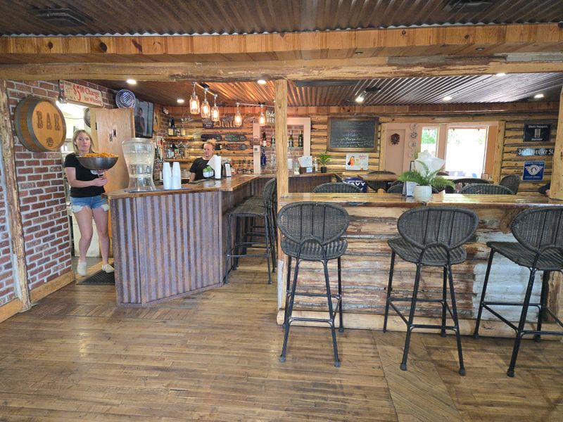 Seasonal Hours and Menus