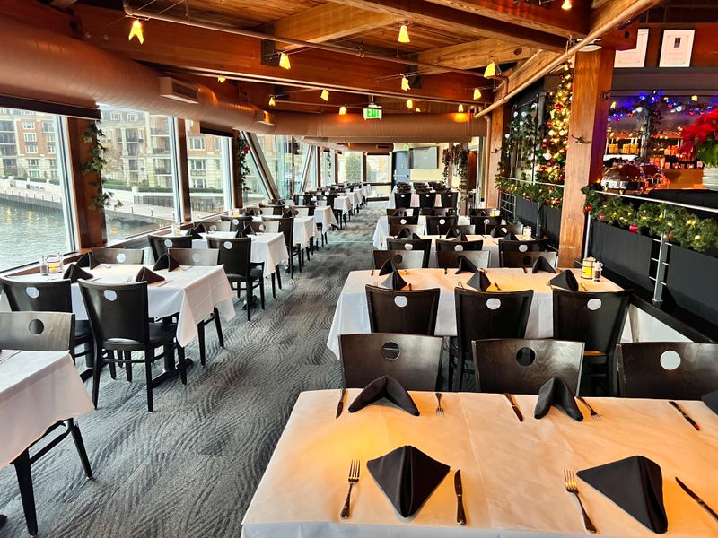 Ambiance and Design Details