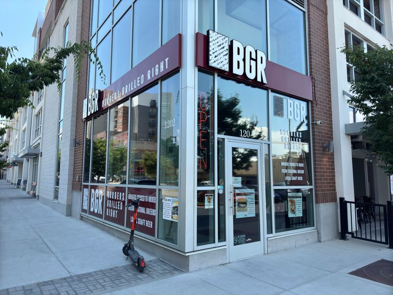 BGR Burgers Grilled Right - Salt Lake City (Sugar House)