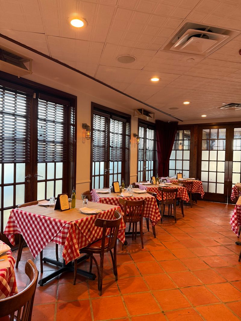 Reservations And Walk Ins