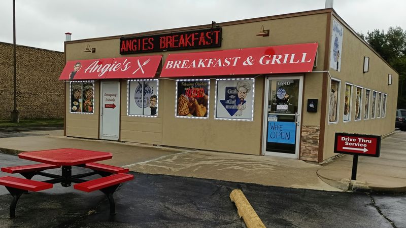 Angie’s BREAKFAST & GRILL – Merrillville