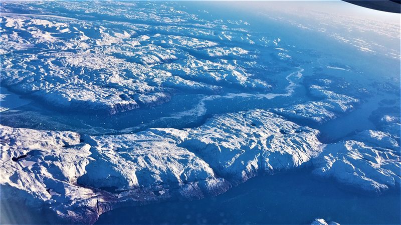 Greenland Ice Sheet — Hidden Peaks and Canyons Beneath Ice