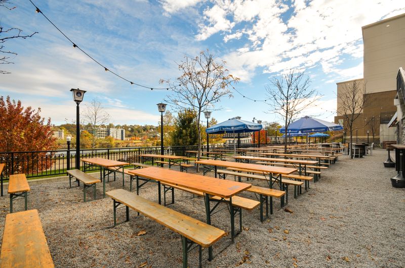 Hofbräuhaus Pittsburgh (South Side Works)