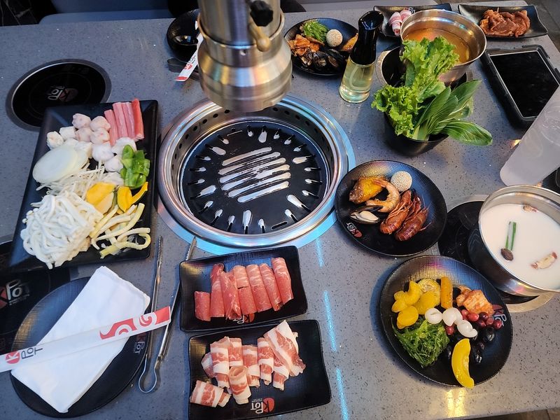 KPOT Korean BBQ & Hot Pot – Novi