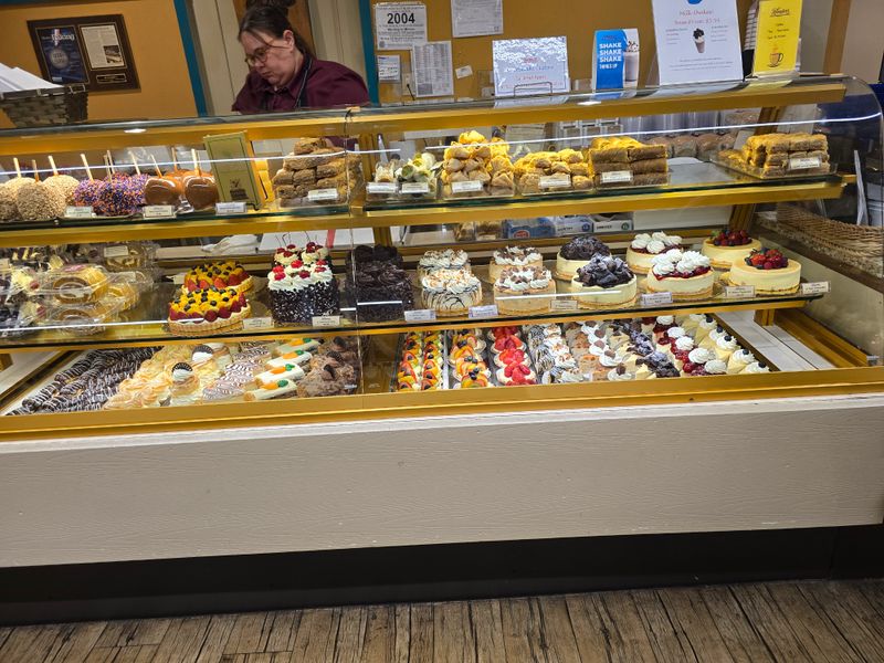 Lower Level Bakery And Shops