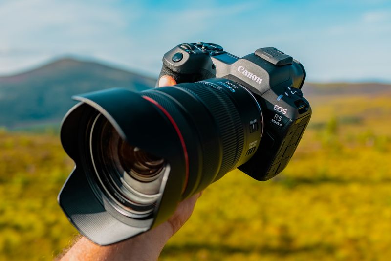 Canon EOS R5 Mark II