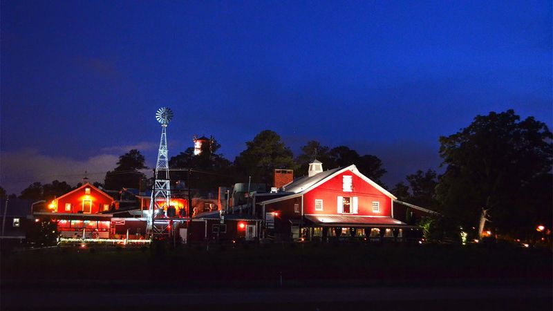 The Legendary Red Barn Arrival