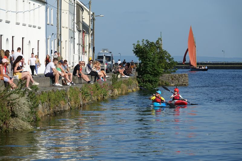 Galway, Ireland — Music, Sea Breezes, Slow Chats