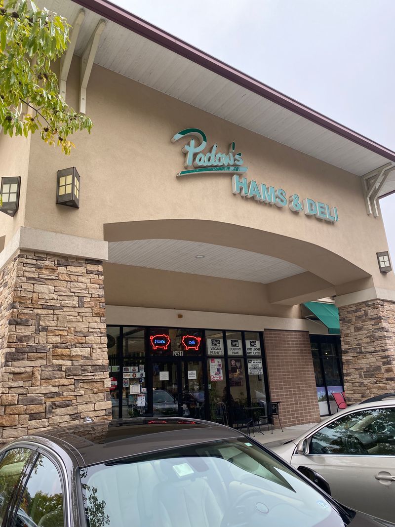 Padow’s Hams & Deli - Midlothian