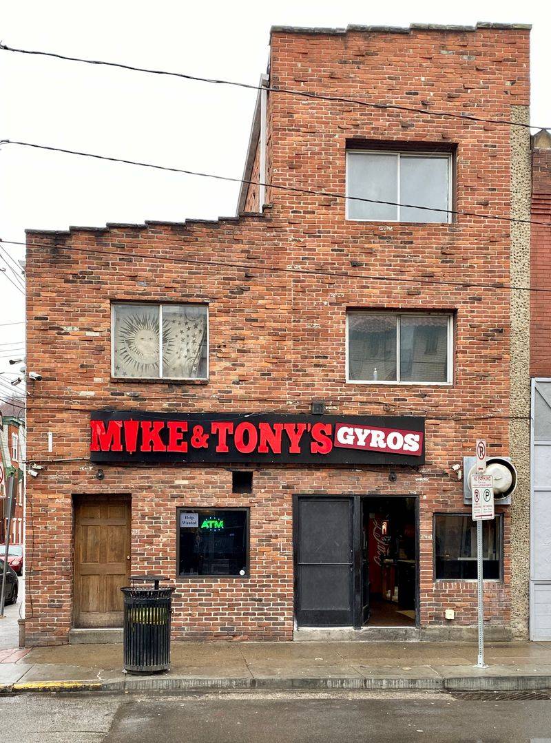 Pennsylvania: Mike & Tony’s Famous Coney Island, Pittsburgh