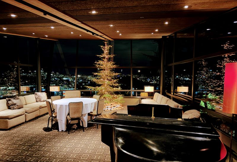 Service That Anticipates Your Needs