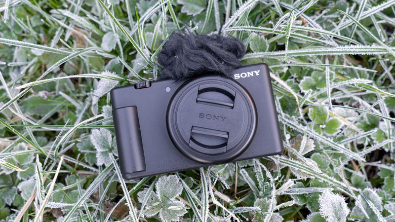 Sony ZV-1F Compact