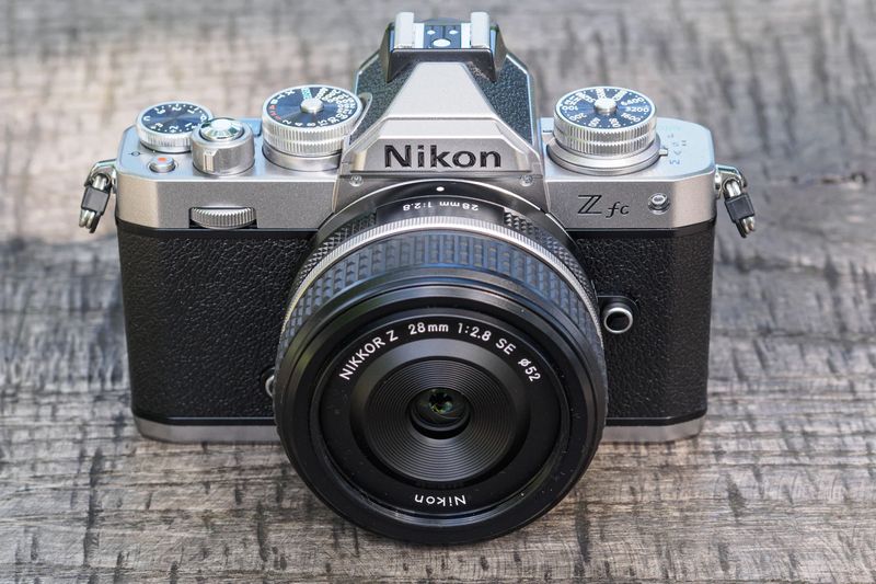 Nikon Z fc — Stylish Budget Mirrorless